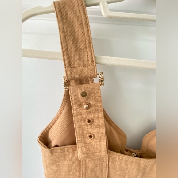 ACLER Vermont Flounce Hemdress Tan Bodycon with Gold Hardware, only worn 1 x - Picture 13 of 15